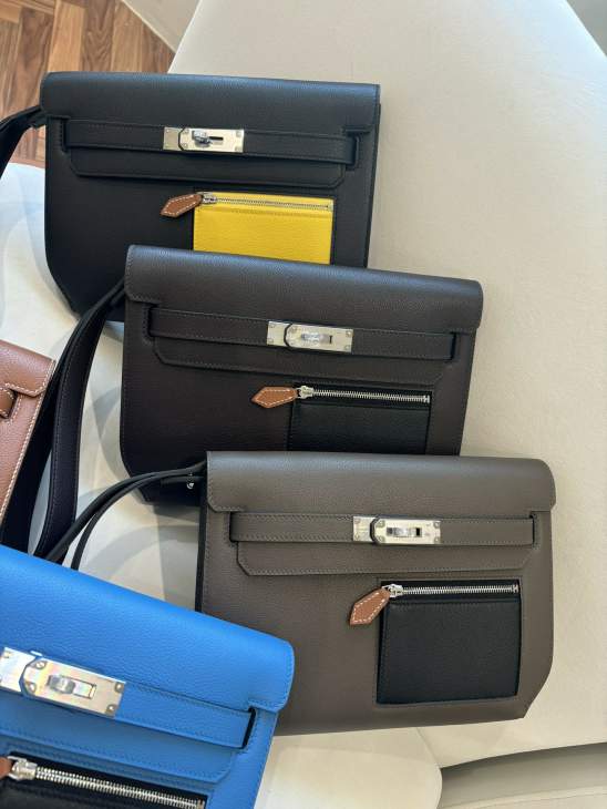Picture of Hermes Handbags _SKUfw220058915fw